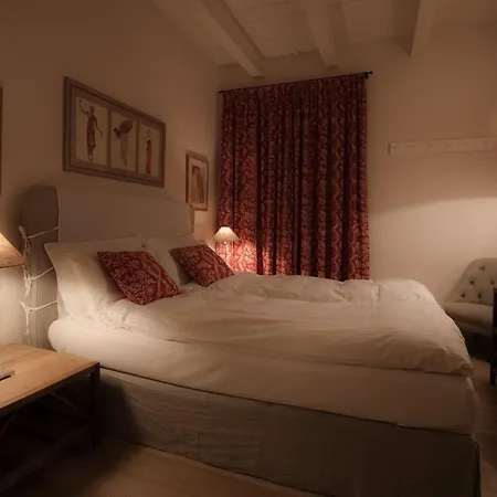 Fiori Blu Apartment *