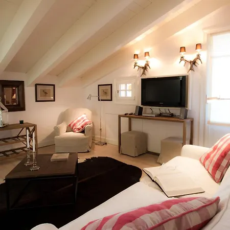 Fiori Blu Apartment